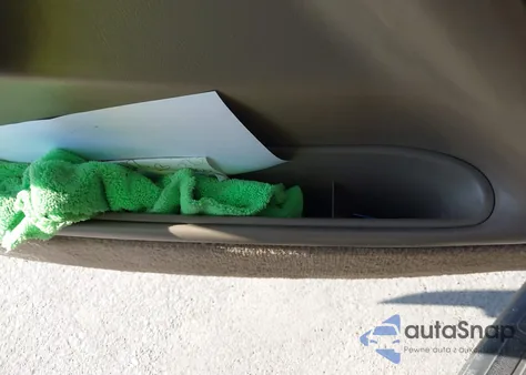 2003 Chevrolet Tahoe Lt из США, поврежденный, VIN 1GNEC13Z73R298437